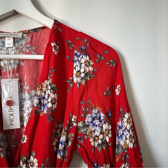 NWT Yumi Kim Red Love Wins Daisy Bouquet Red Floral Mini Wrap Dress Size XS - Picture 4 of 10